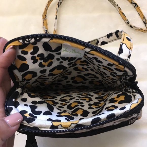 Vera Bradley CrossBody Bag - Picture 6 of 8